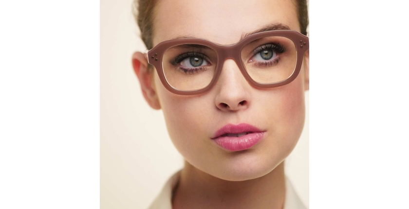 Lunettes de vue femme CARACTÈRES ÉNIGMATIQUE marron - Vue de face