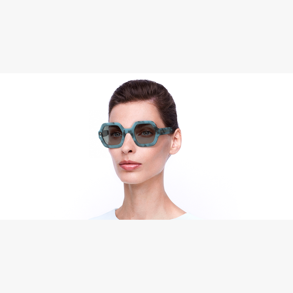 Lunettes de soleil femme IM 0004/N/S vert - Vue de 3/4