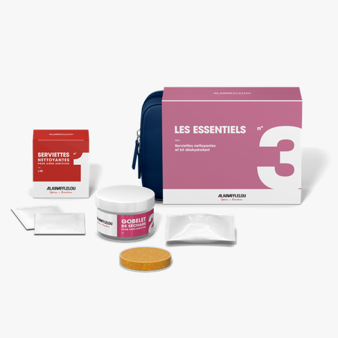 Trousse Les Essentiels - serviettes Vue de face