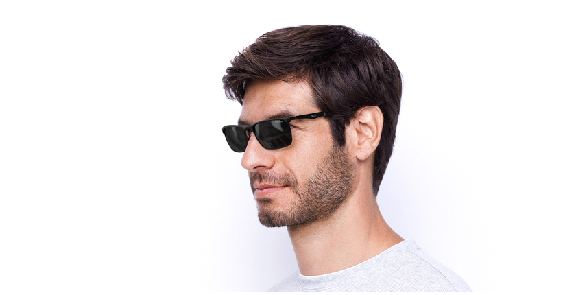 LUNETTES DE SOLEIL homme S8969 noir - vue de 3/4