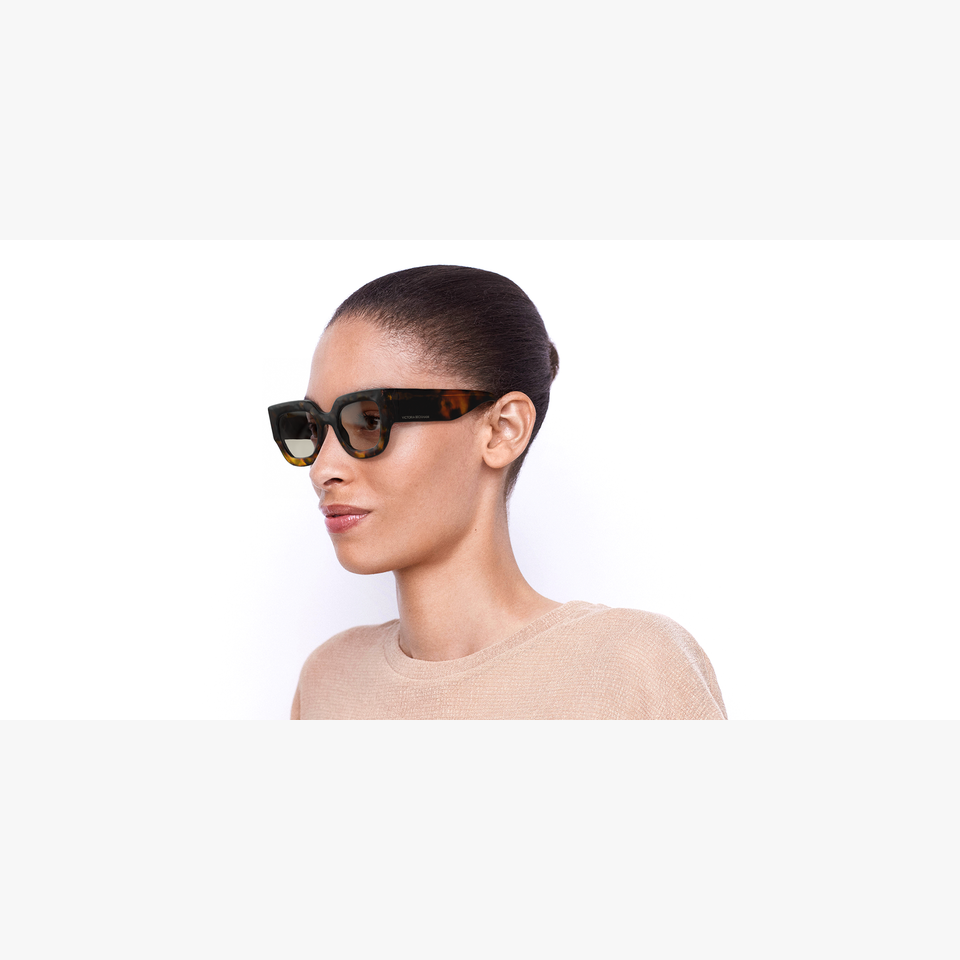Lunettes de soleil femme VB606S écaille - Vue de 3/4