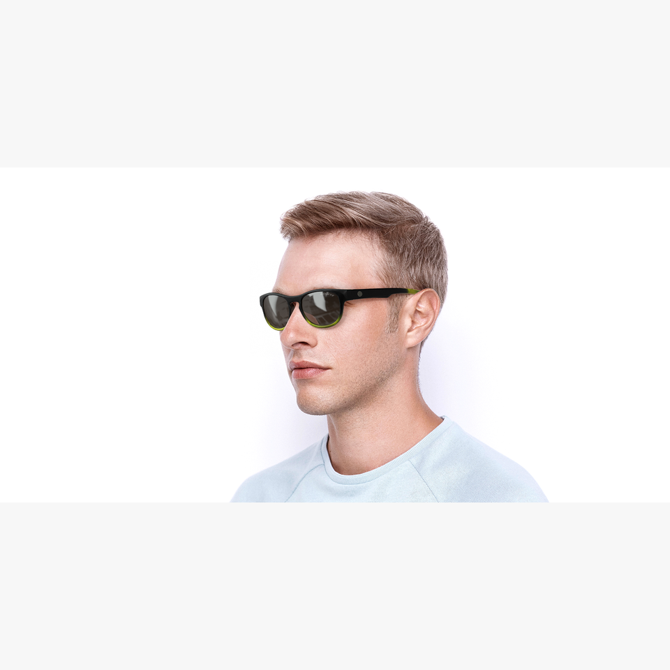 Lunettes de soleil Pump noir/vert - Vue de 3/4