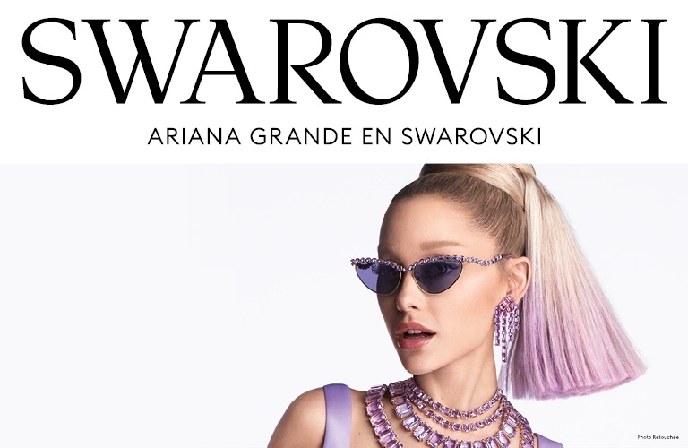 Modèle portant des lunettes Swarovski