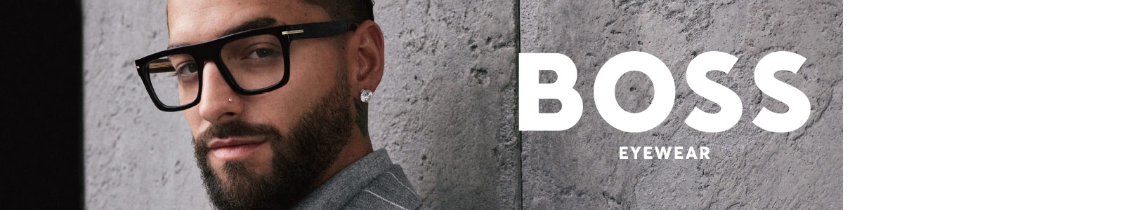 homme portant des lunettes de vue hugo boss