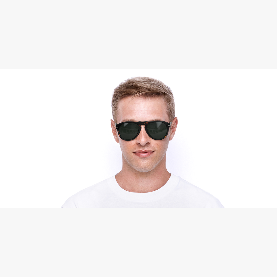 Lunettes de soleil homme PO0649 écaille - Vue de face