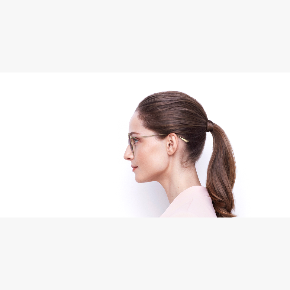 Lunettes de soleil femme DIORSTELLAIRE4 dorée - Vue de côté