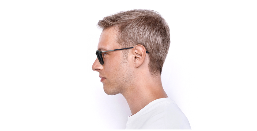 LUNETTES DE SOLEIL homme BOSS1121S noir/bleu - Vue de côté
