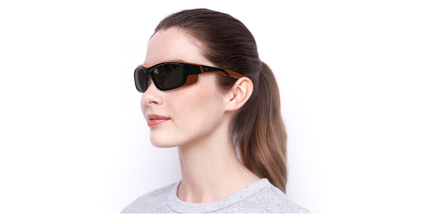 LUNETTES DE SOLEIL Piment noir/orange - vue de 3/4