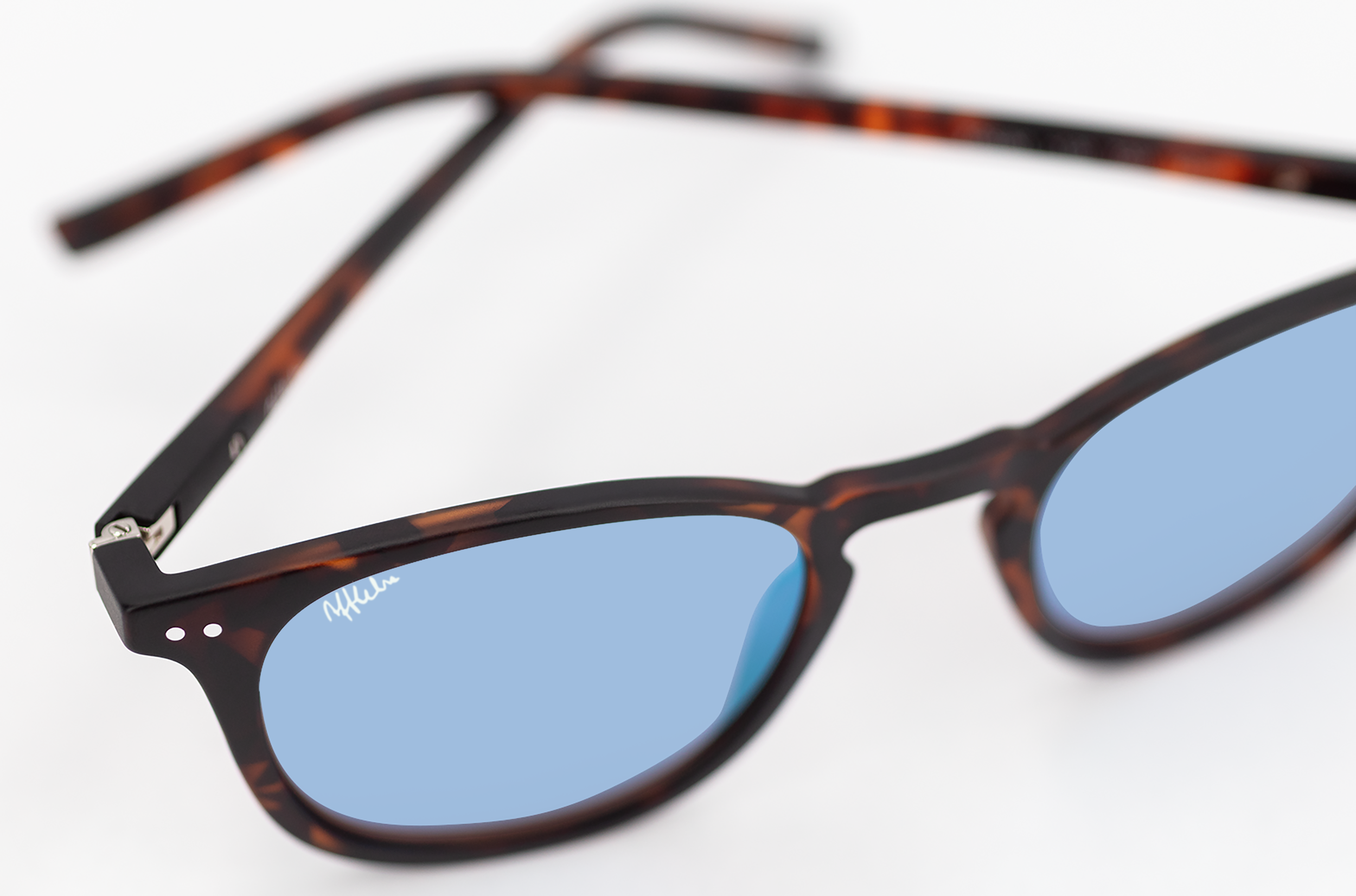 Lunettes de lecture AFFLELOU FORTY COFFRET FOSUN1 +1.00 FOSUN1TO01 +1.00 4921