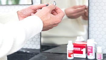 Piles auditives et entretien d'un appareil auditif, quel remboursement ?